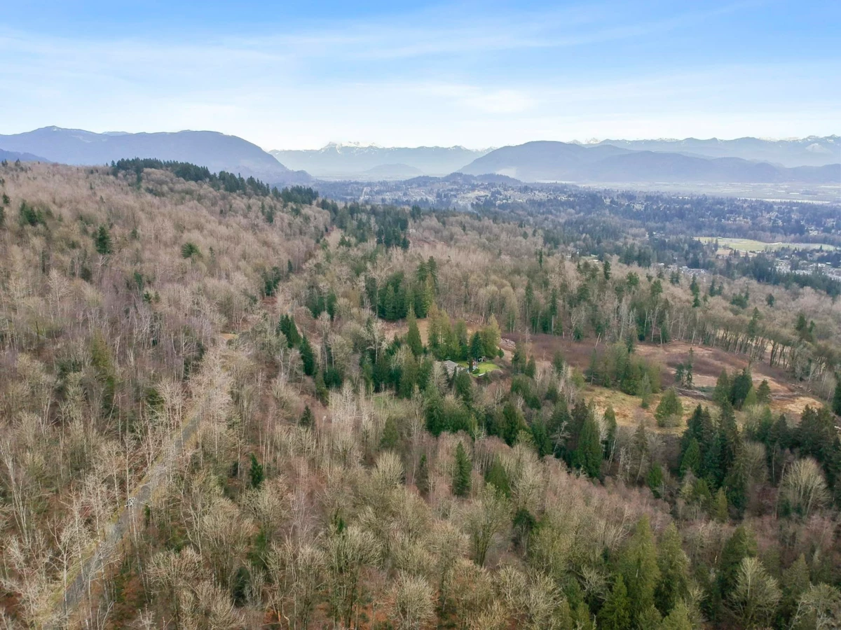 Living Room Photo of 30990 Olson Avenue, Mission, BC