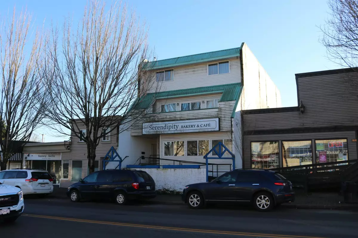 Exterior Front Photo of 201 27262 Fraser Highway, Langley, BC