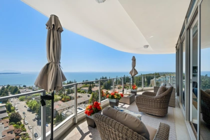 1601 1500 Martin Street, White Rock, BC, White Rock — 3 bed apartment/condo for sale