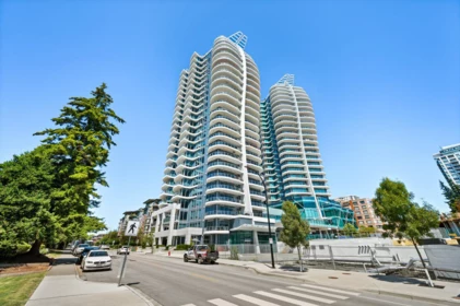 1601 1500 Martin Street, White Rock, BC, White Rock — Apartment/Condo for sale