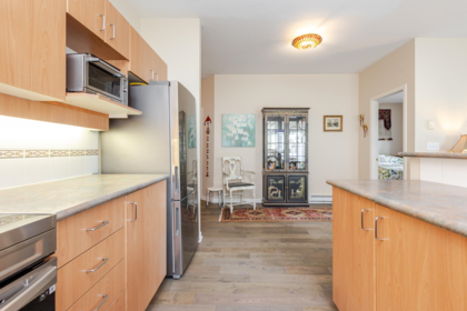 Basement Recreation Room Photo of 109 15298 20 Avenue, Surrey, BC
