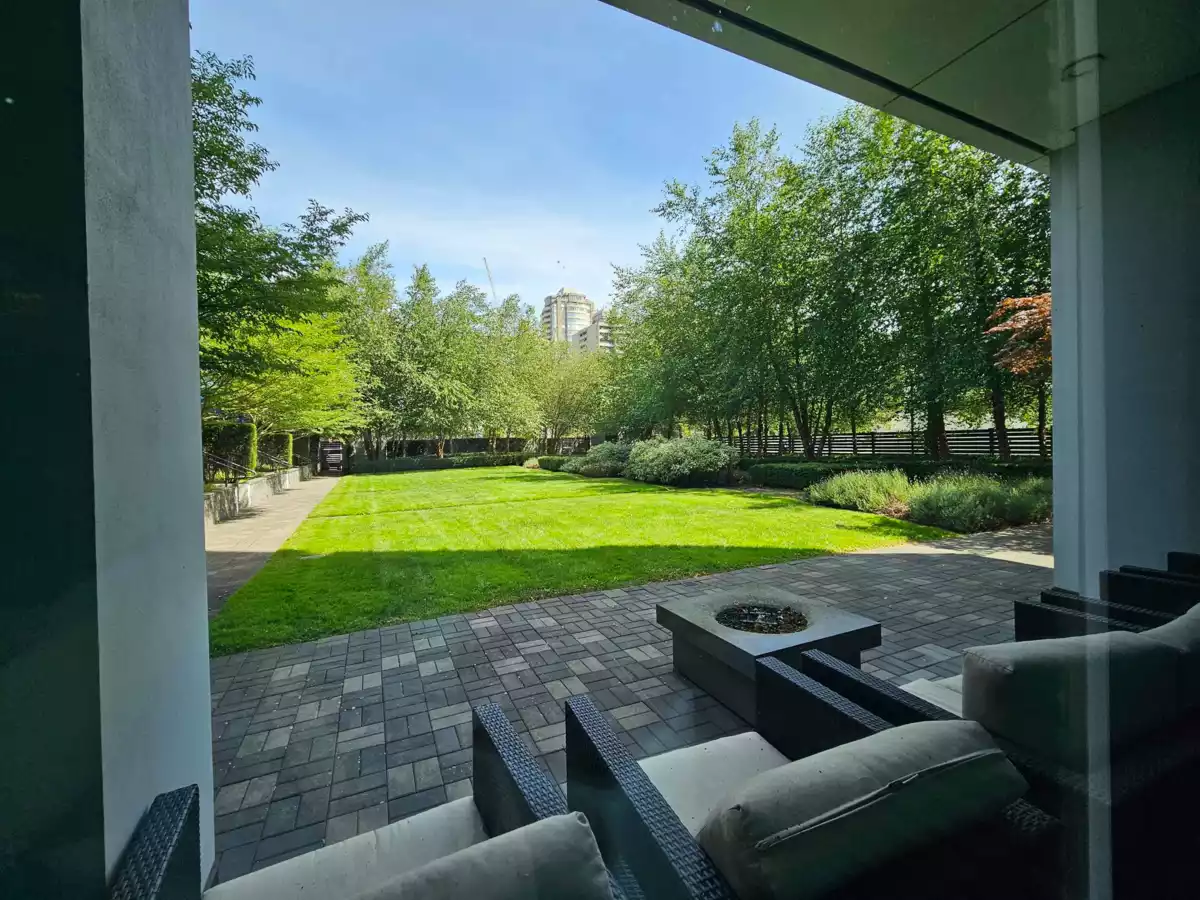 Dining Area Photo of 1208 6658 Dow Avenue, Burnaby, BC