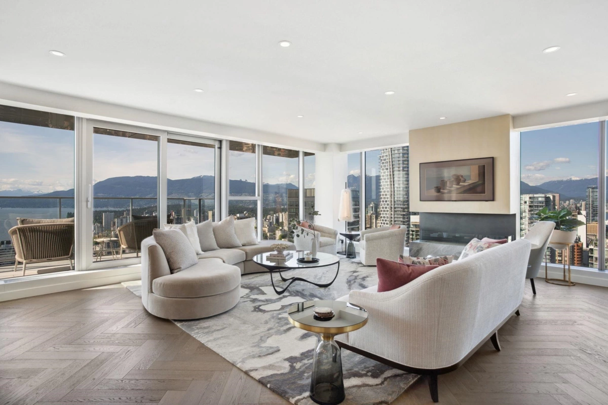 Dining Area Photo of 4903 1480 Howe Street, Vancouver, BC