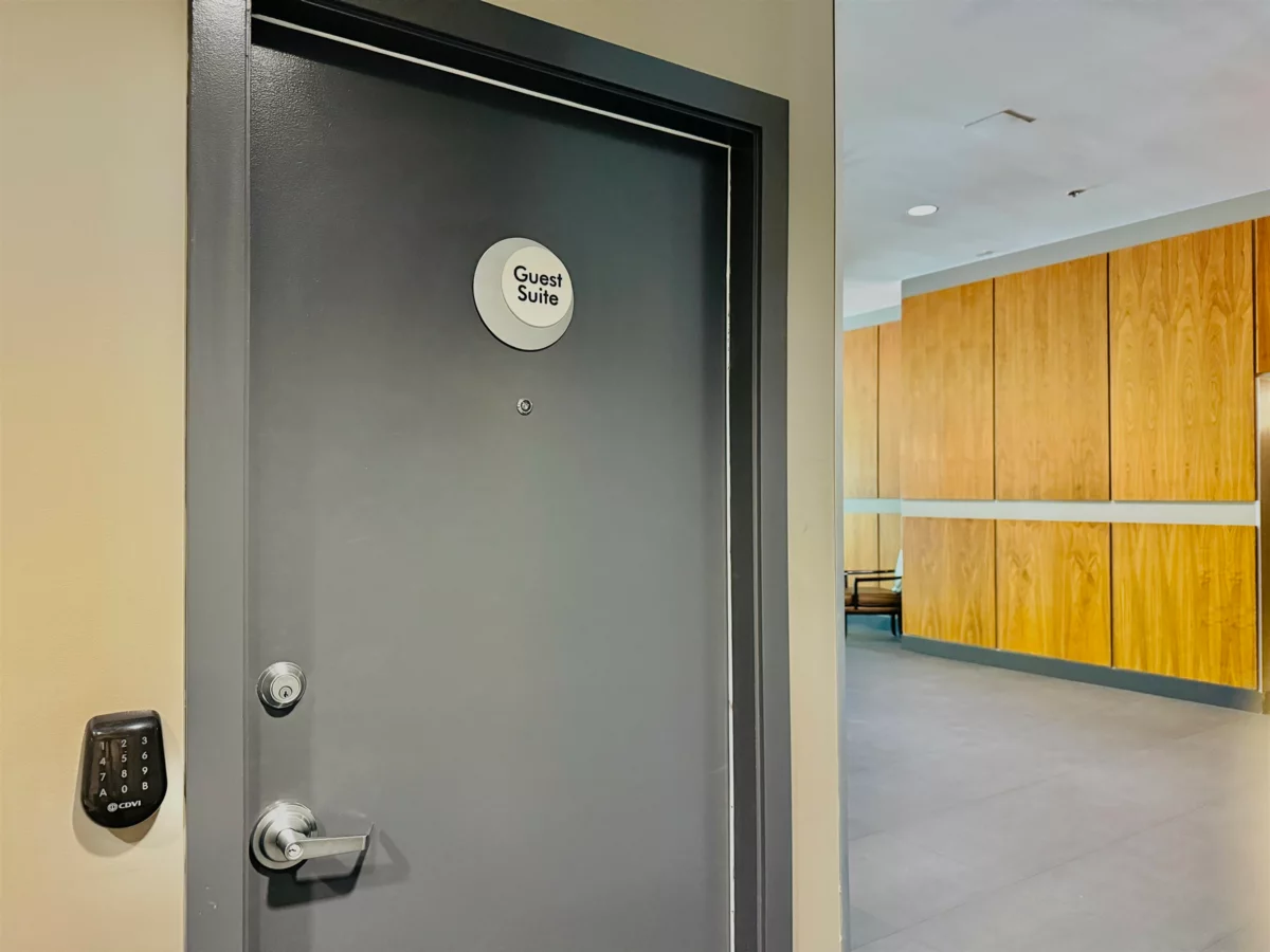 Breakfast Nook Photo of 904 989 Beatty Street, Vancouver, BC