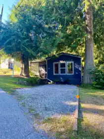 Laundry Room Photo of 20 1416 North Road, Gibsons, BC