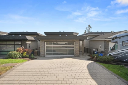 Aerial View of 14712 Mcdonald Avenue, White Rock, BC