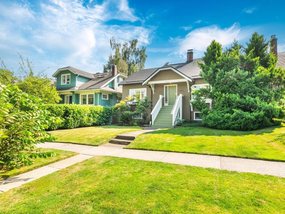 Exterior Front Photo of 3544 W 24th Avenue, Vancouver, BC