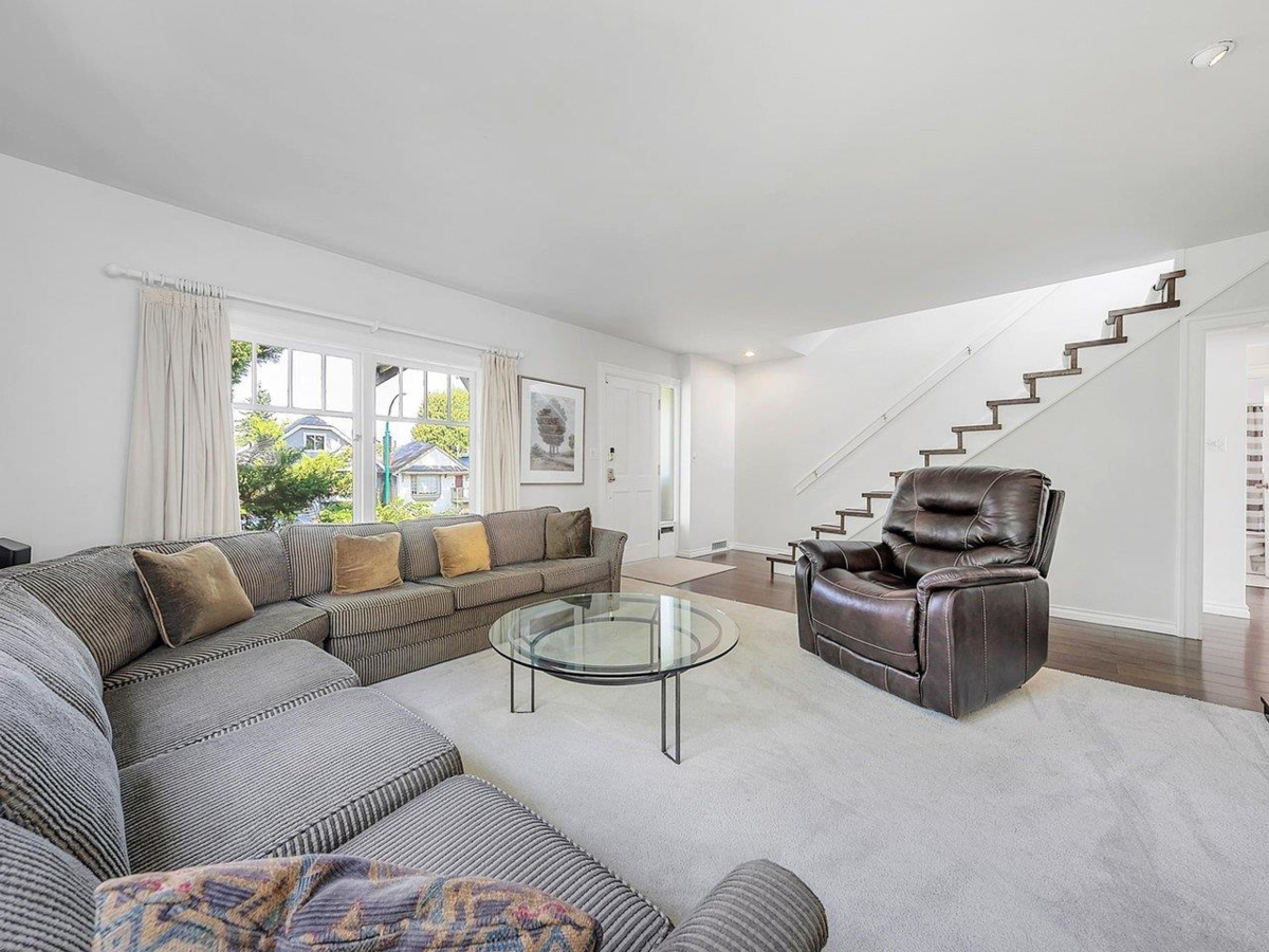 Family Room Photo of 3544 W 24th Avenue, Vancouver, BC