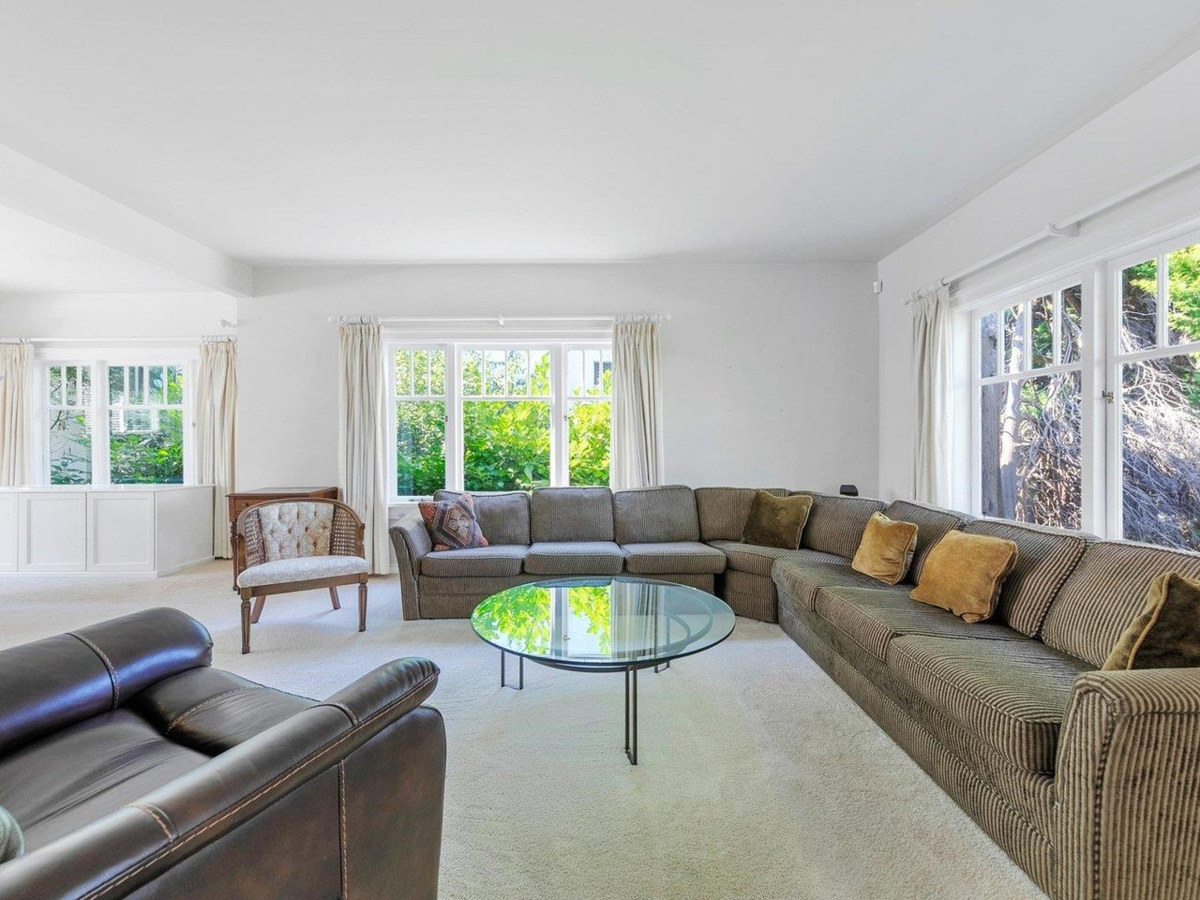 Living Room Photo of 3544 W 24th Avenue, Vancouver, BC