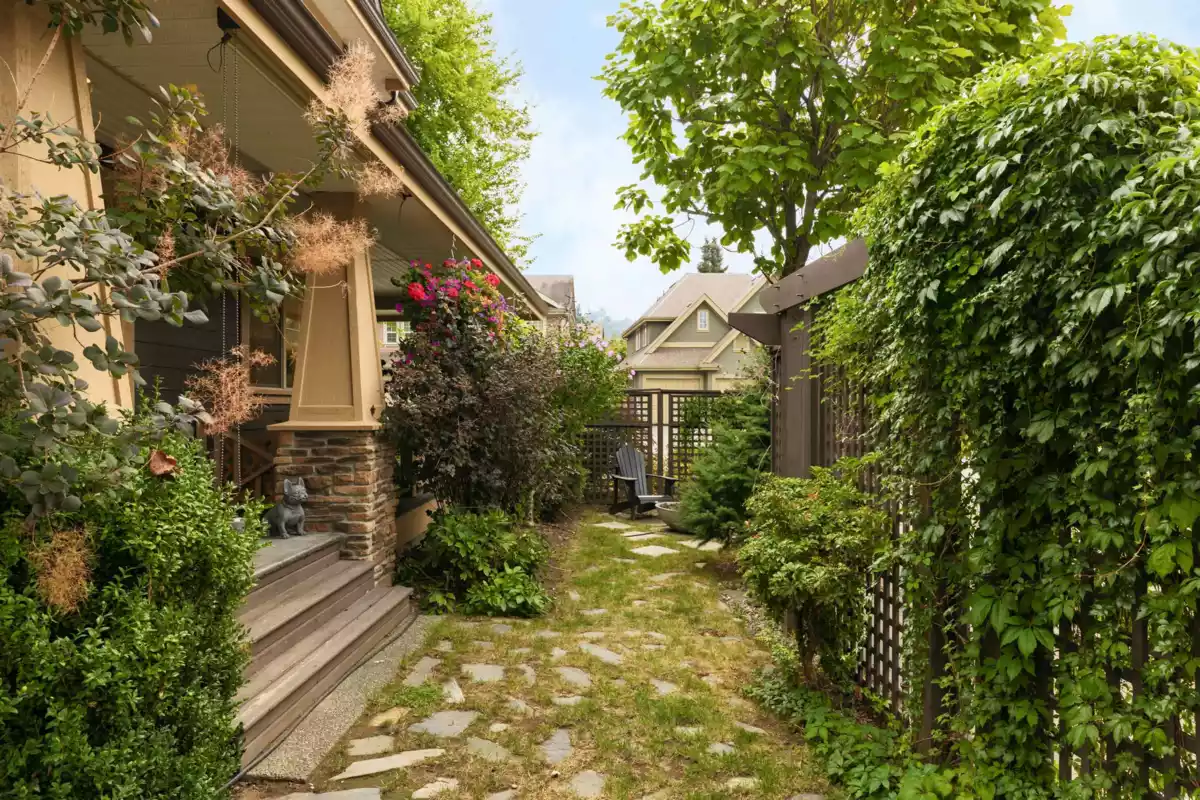 Outdoor Deck Photo of 5789 Shawnigan Drive, Chilliwack, BC