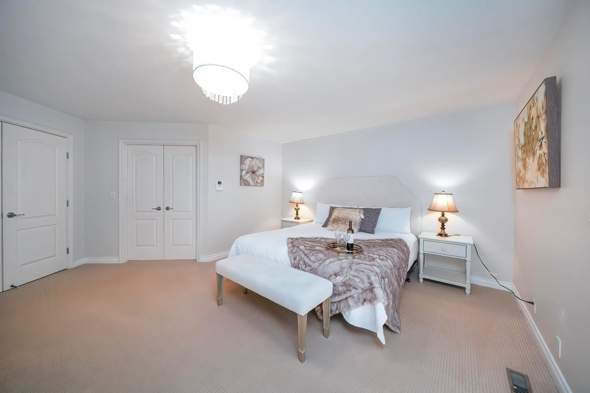 Entry Foyer Photo of 2099 132a Street, Surrey, BC