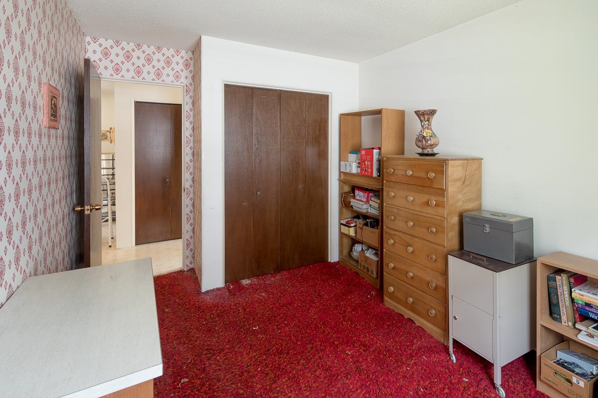 Basement Recreation Room Photo of 106 5127 Irving Street, Burnaby, BC