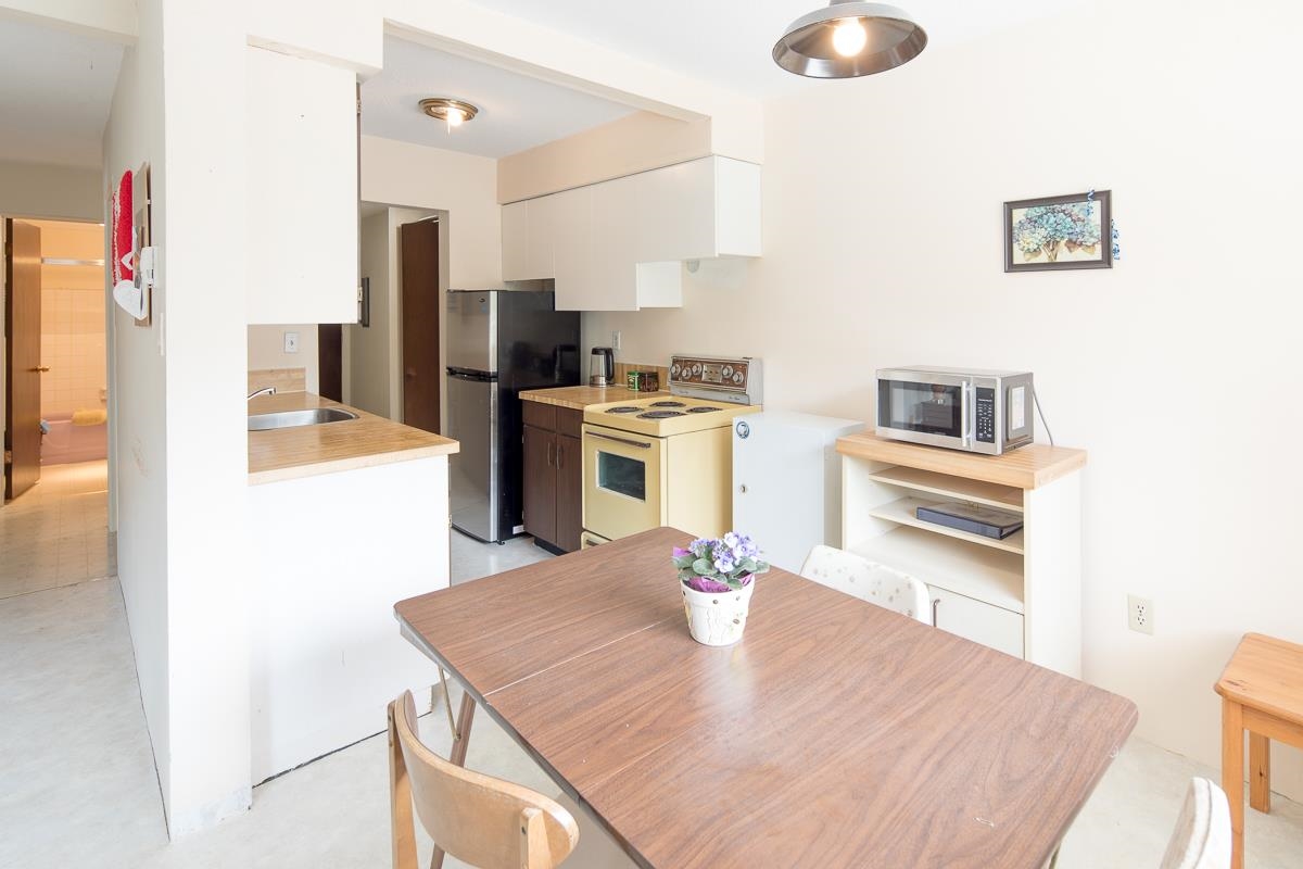 Walk-In Closet Photo of 106 5127 Irving Street, Burnaby, BC