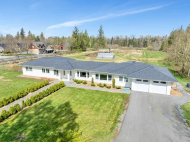 22953 8th Avenue, Langley, BC, Campbell Valley — 4 bed single family residence for sale