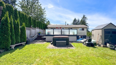 Outdoor Deck Photo of 11590 140a Street, Surrey, BC