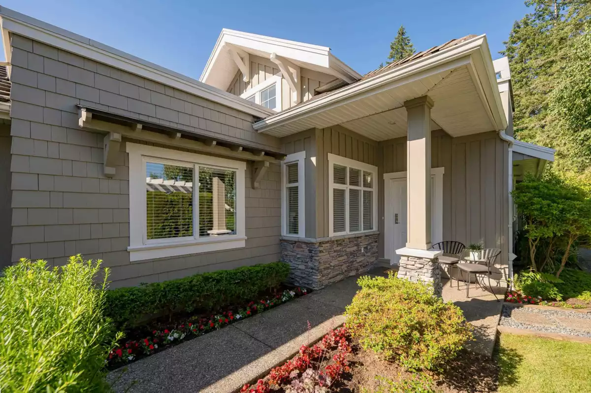 Dining Area Photo of 27 18088 8 Avenue, Surrey, BC