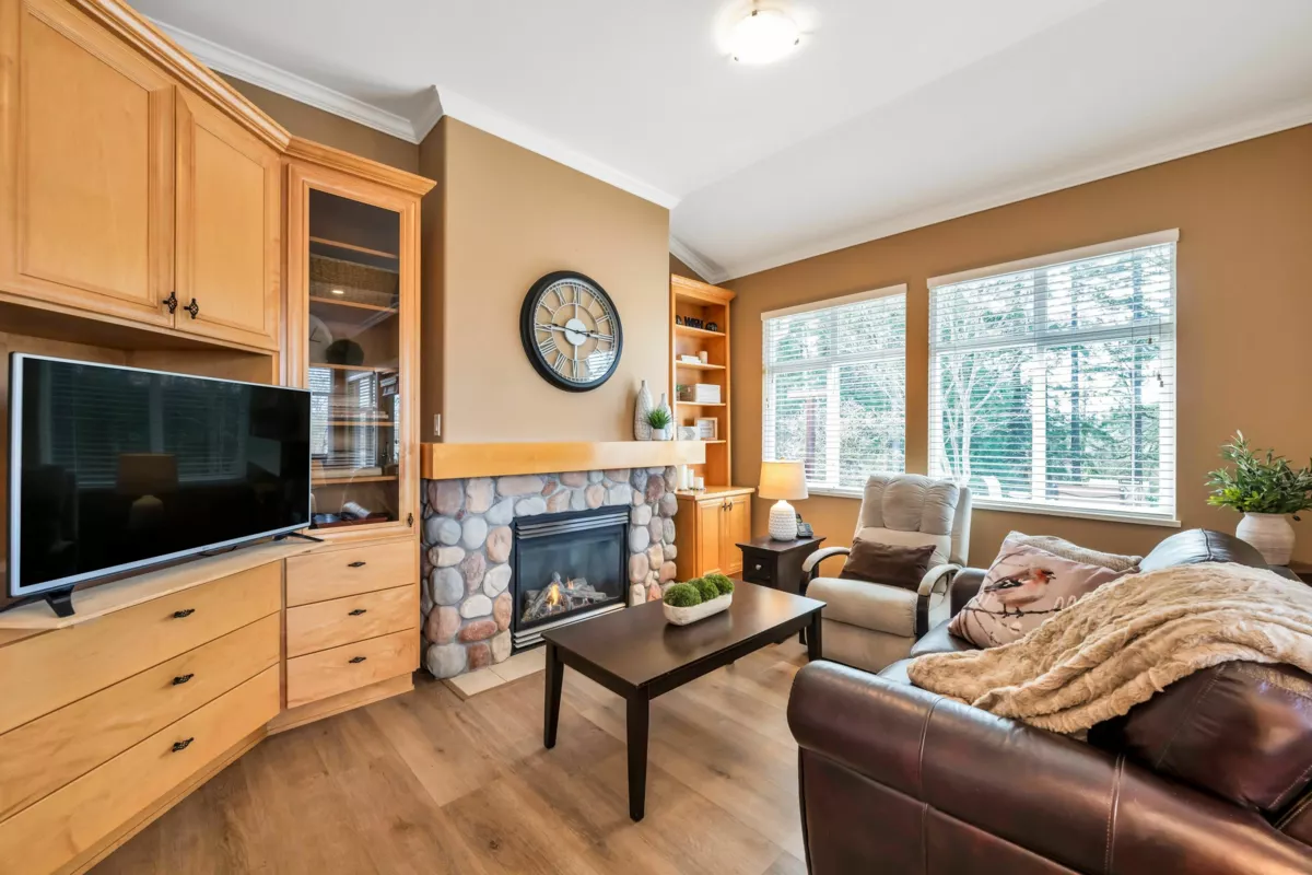 Guest Bathroom Photo of 27 18088 8 Avenue, Surrey, BC