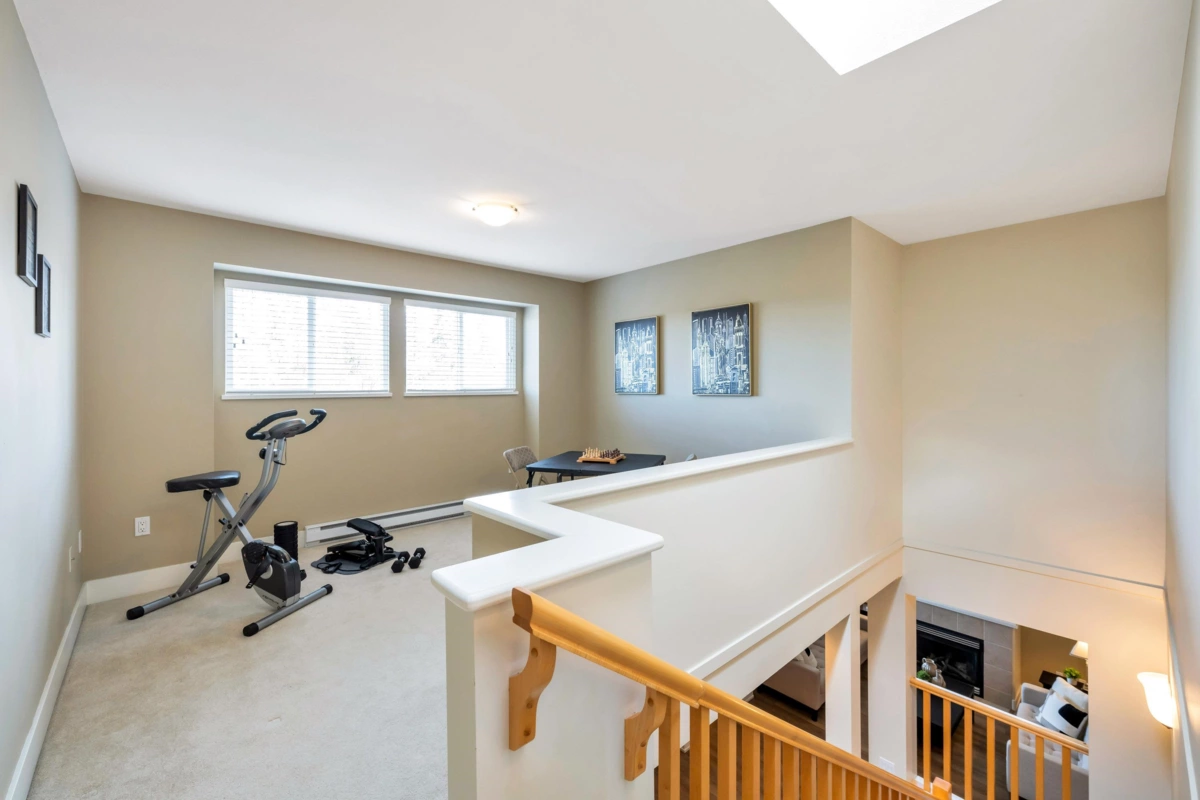 Hallway Photo of 27 18088 8 Avenue, Surrey, BC