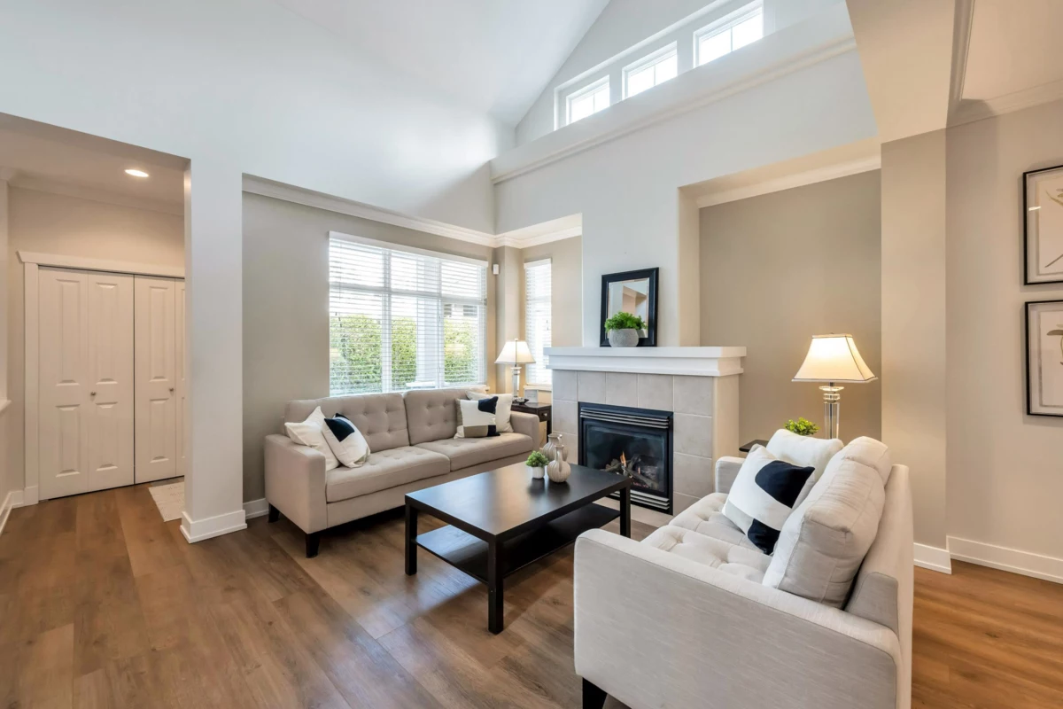 Kitchen Photo of 27 18088 8 Avenue, Surrey, BC