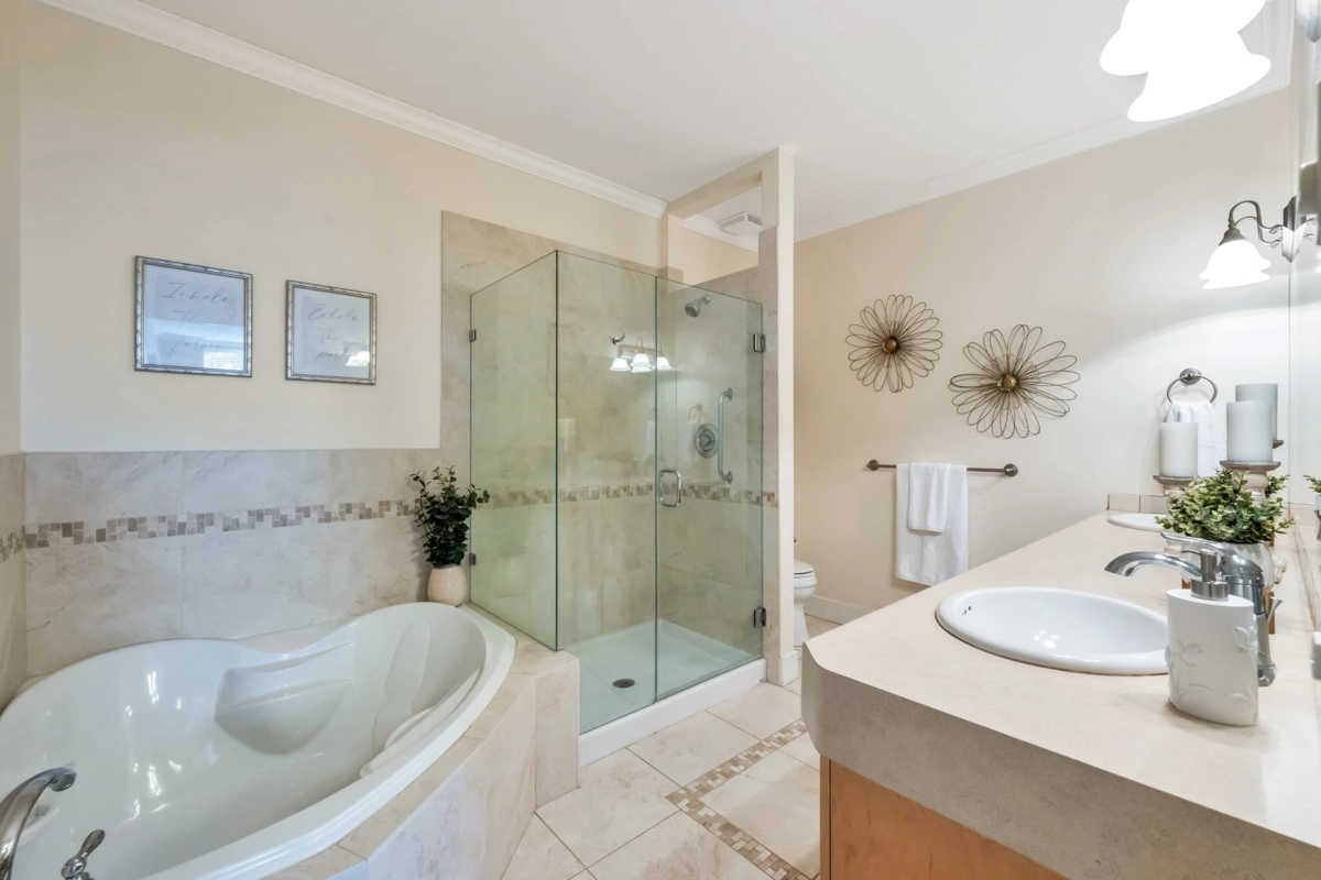 Laundry Room Photo of 27 18088 8 Avenue, Surrey, BC