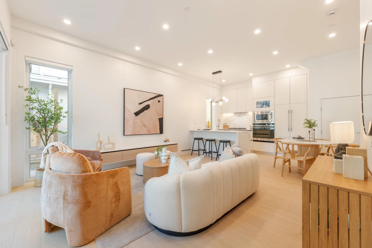 Exterior Rear Photo of 1 6933 Prince Edward Street, Vancouver, BC