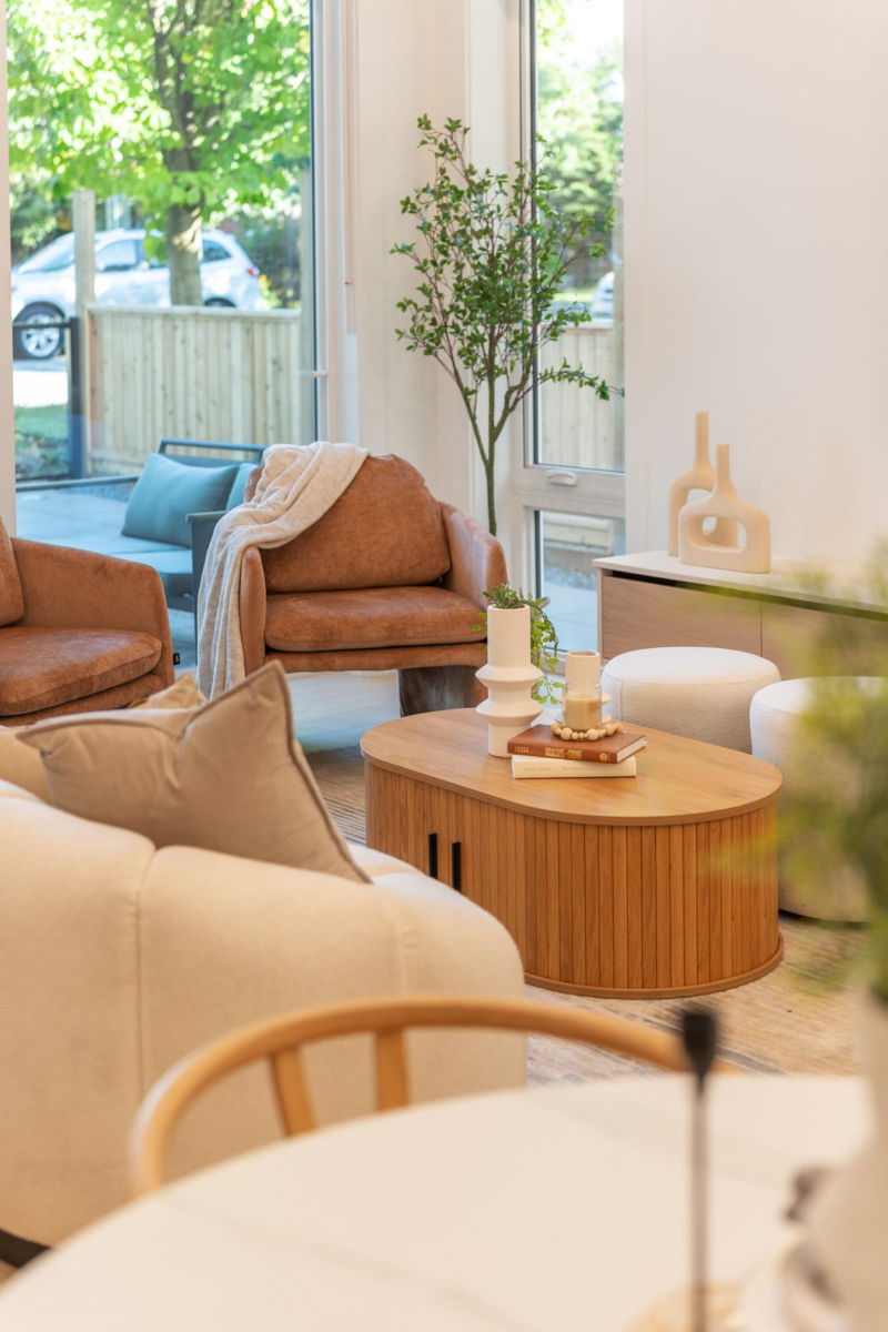 Guest Bathroom Photo of 1 6933 Prince Edward Street, Vancouver, BC