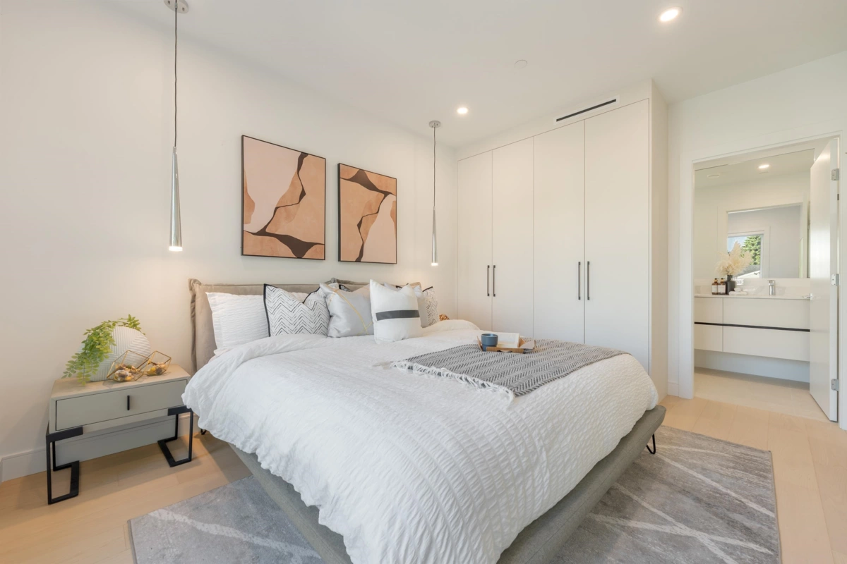 Laundry Room Photo of 1 6933 Prince Edward Street, Vancouver, BC