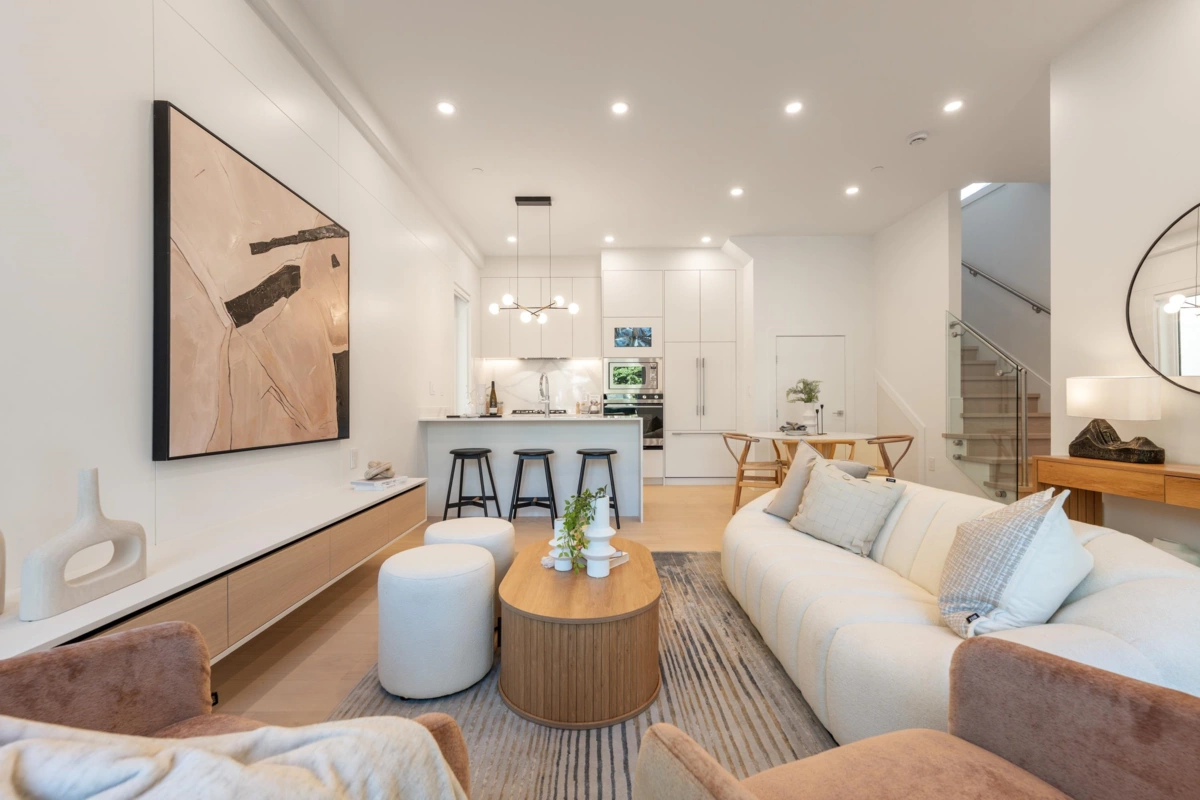 Living Room Photo of 1 6933 Prince Edward Street, Vancouver, BC