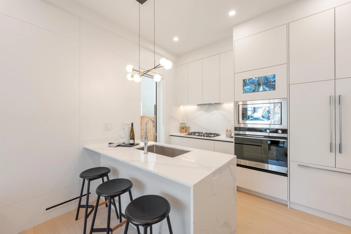 Primary Bedroom Photo of 1 6933 Prince Edward Street, Vancouver, BC