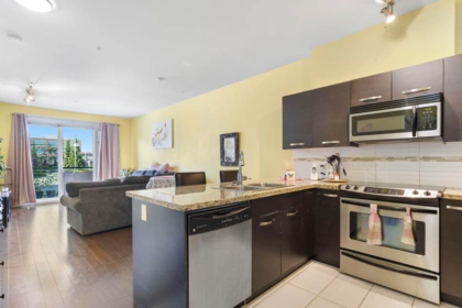 Pantry Photo of 203 33539 Holland Avenue, Abbotsford, BC