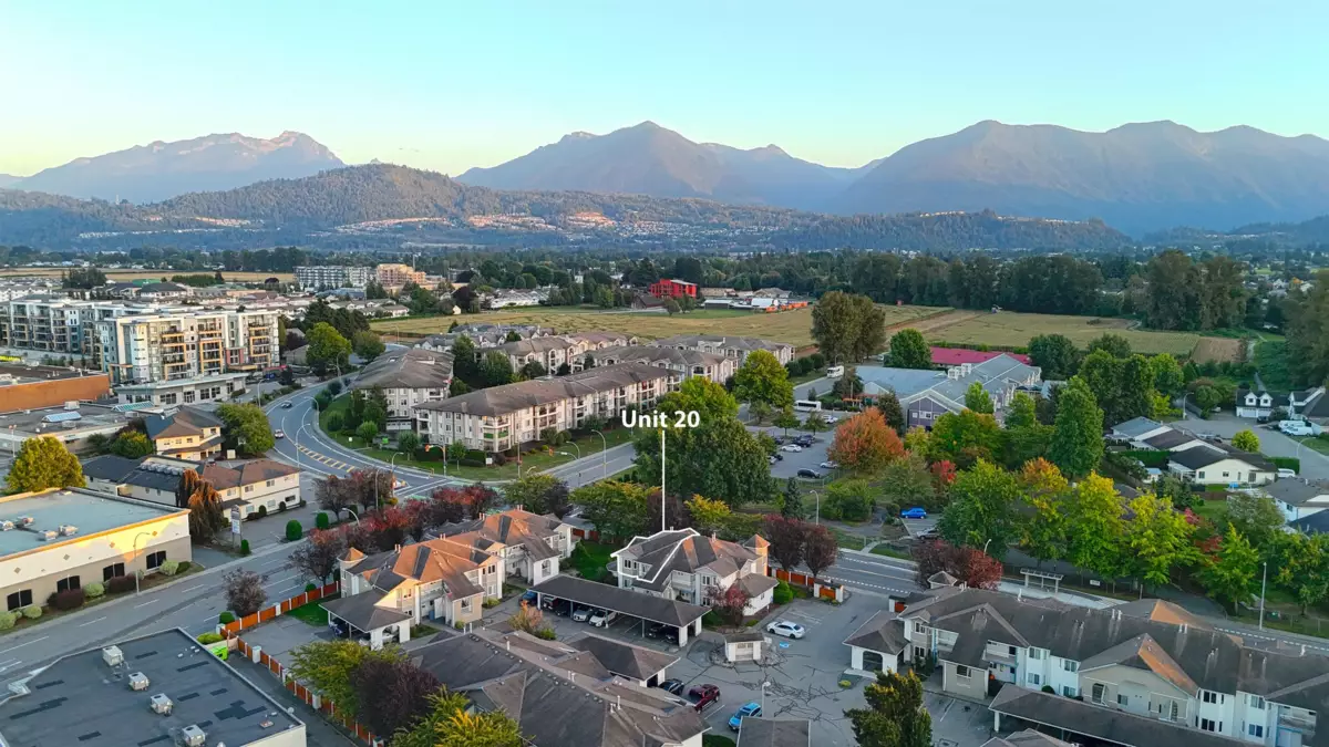 Community Amenities Photo (Clubhouse) of 20 45435 Knight Road, Chilliwack, BC