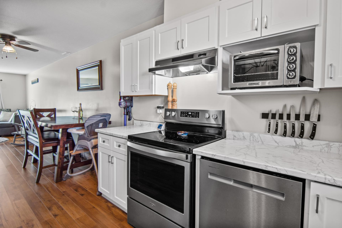 Pantry Photo of 20 45435 Knight Road, Chilliwack, BC