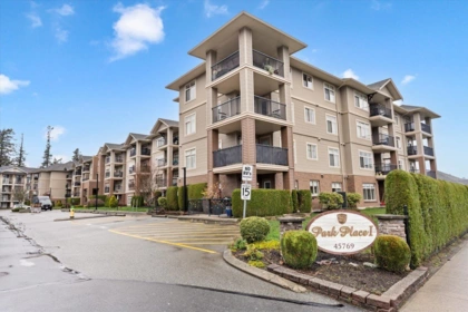 101 45769 Stevenson Road, Chilliwack, BC, Chilliwack — Apartment/Condo for sale