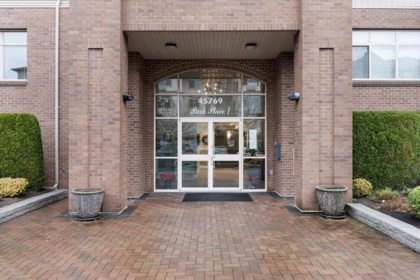 101 45769 Stevenson Road, Chilliwack, BC, Chilliwack — Apartment/Condo for sale