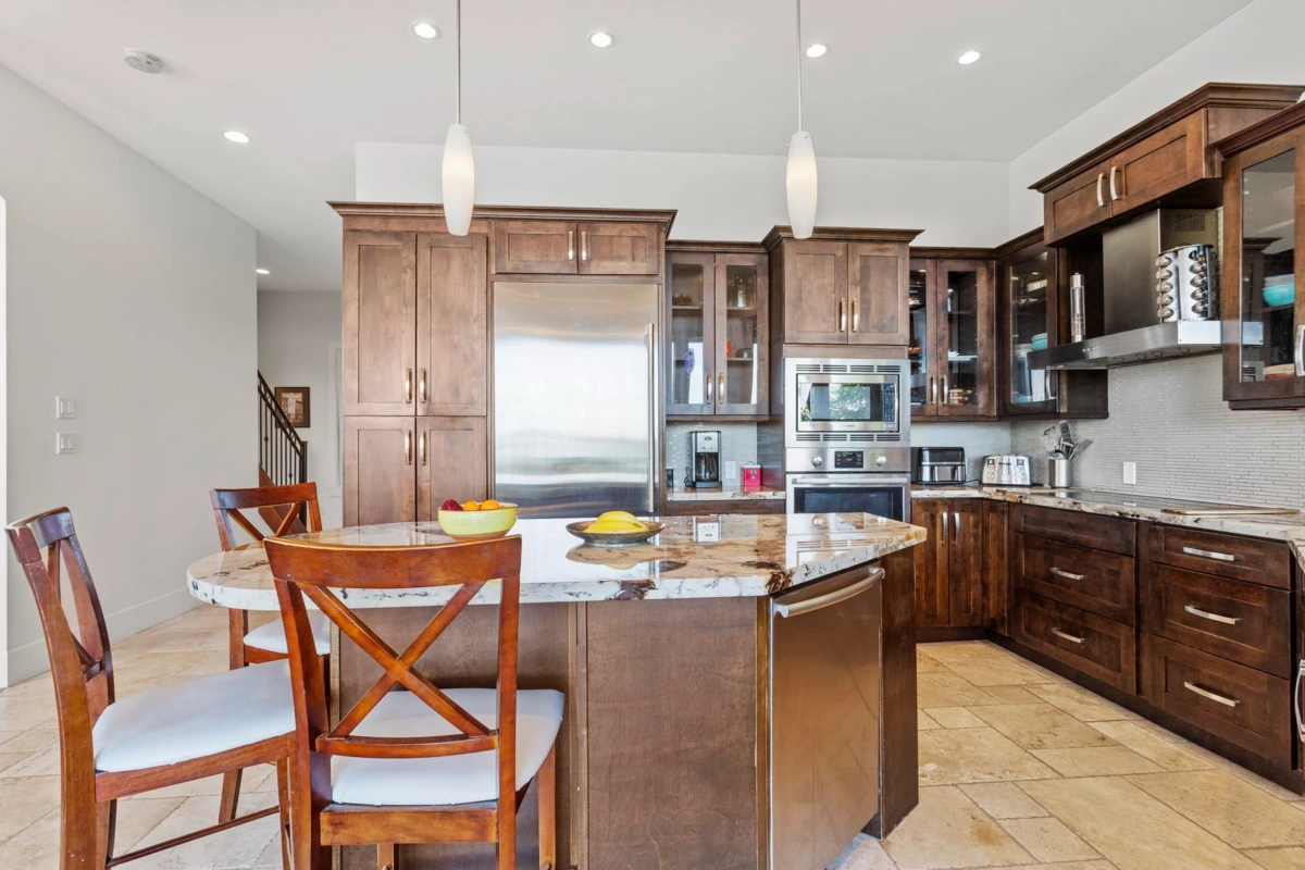 Bedroom 3 Photo of 220 Panorama Road, Lions Bay, BC V0N 2E0