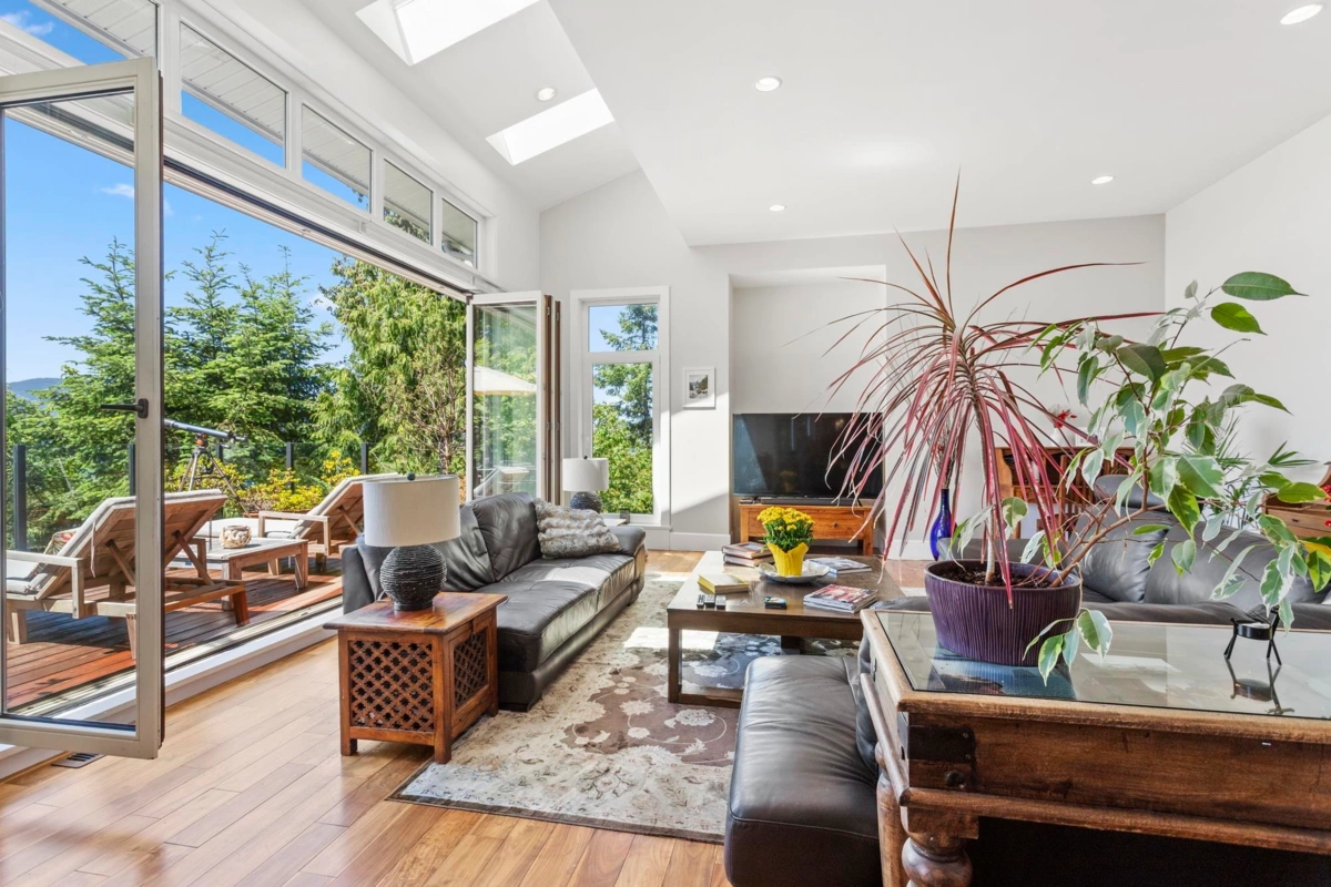 Pantry Photo of 220 Panorama Road, Lions Bay, BC V0N 2E0