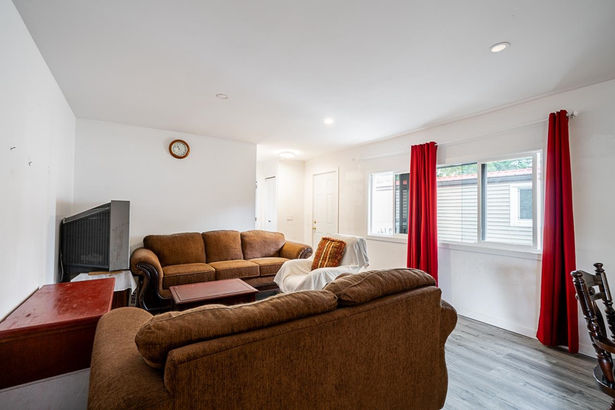 Primary Bathroom Photo of 109 3665 244 Street, Langley, BC