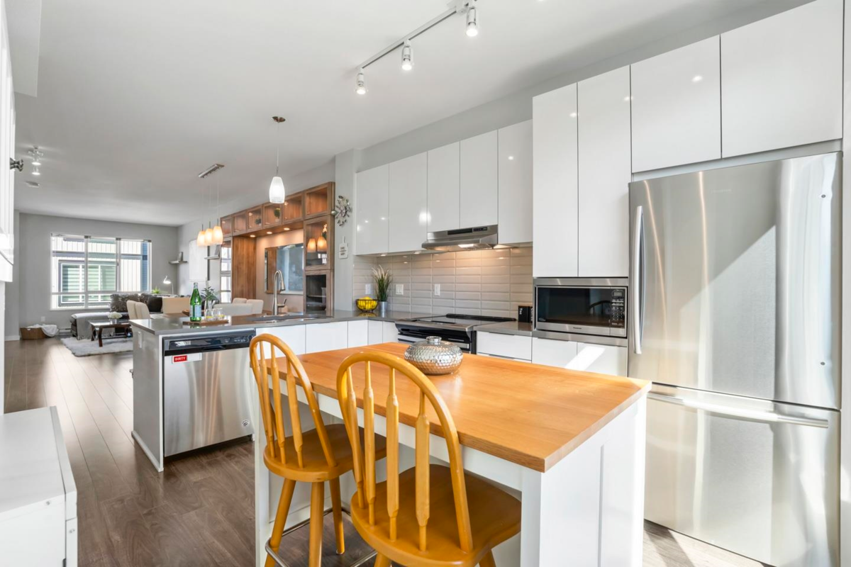 Backyard Photo of 172 30930 Westridge Place, Abbotsford, BC