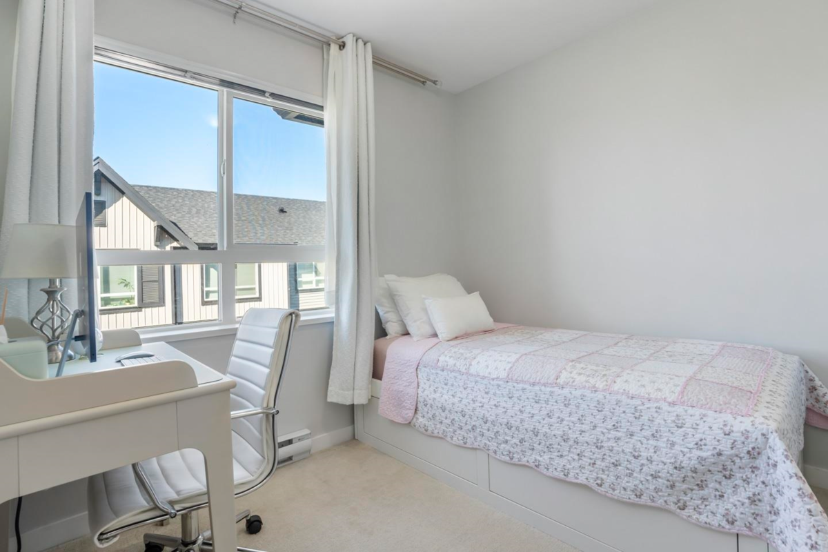 Bedroom 4 Photo of 172 30930 Westridge Place, Abbotsford, BC