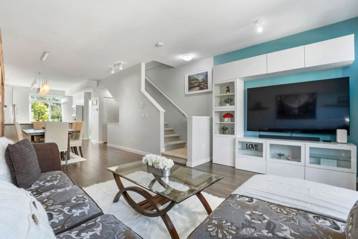 Mudroom Photo of 172 30930 Westridge Place, Abbotsford, BC