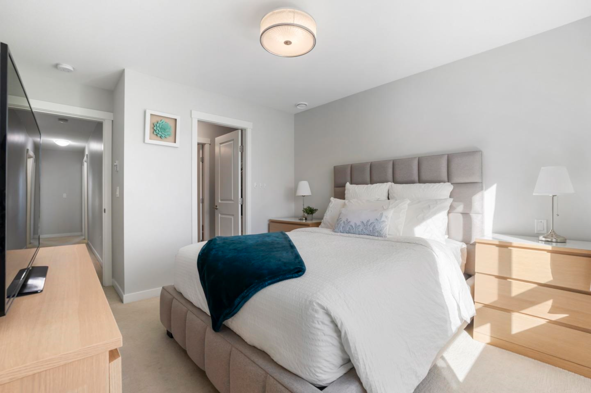 Primary Bathroom Photo of 172 30930 Westridge Place, Abbotsford, BC