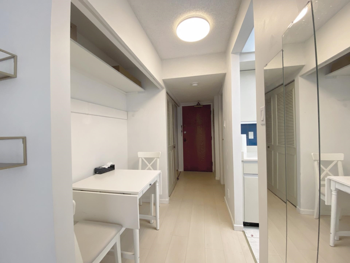 Breakfast Nook Photo of 501 850 Burrard Street, Vancouver, BC