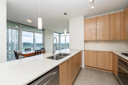 2105 2955 Atlantic Avenue, Coquitlam, BC, Coquitlam — Apartment/Condo for sale