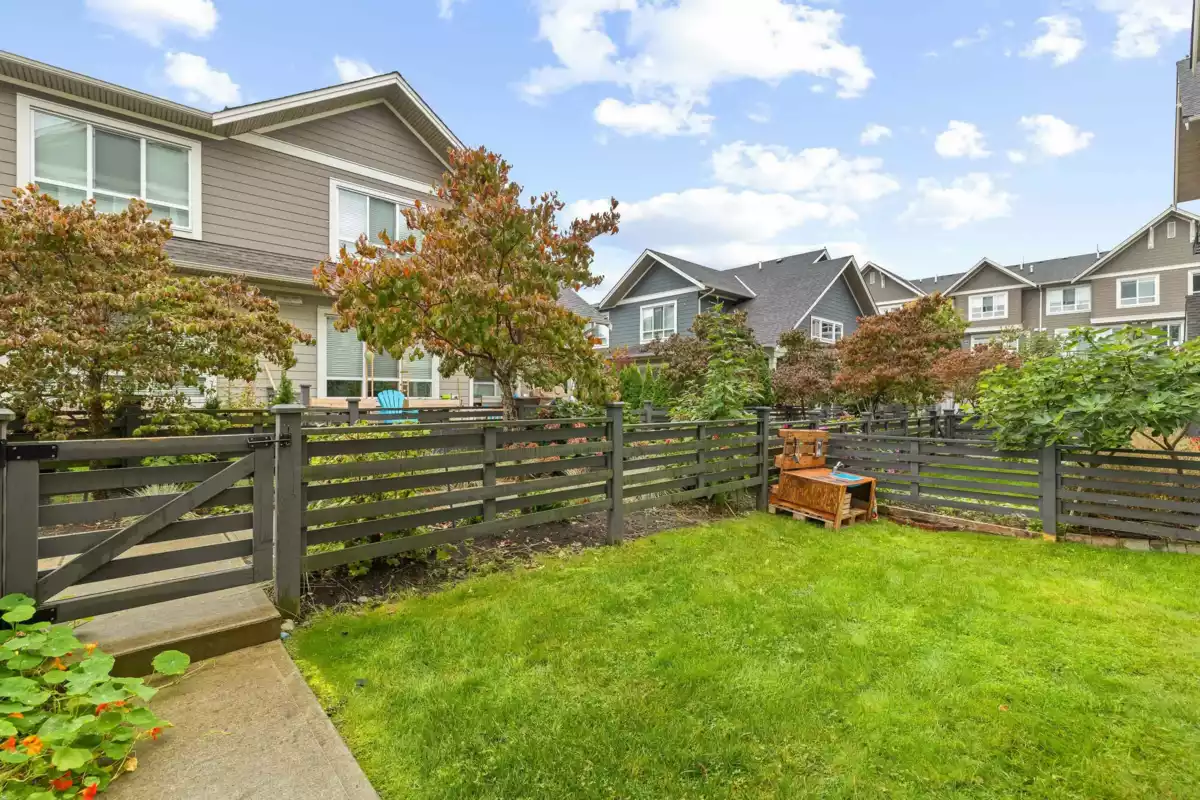 Entry Foyer Photo of 171 1894 Osprey Drive, Tsawwassen, BC