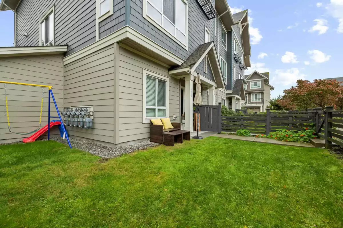 Hallway Photo of 171 1894 Osprey Drive, Tsawwassen, BC