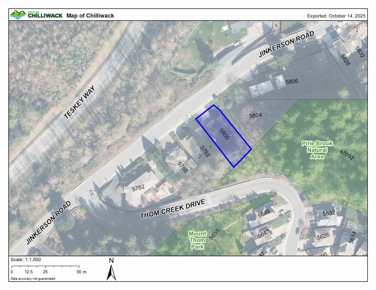 Hallway Photo of 5800 Jinkerson Road, Chilliwack, BC