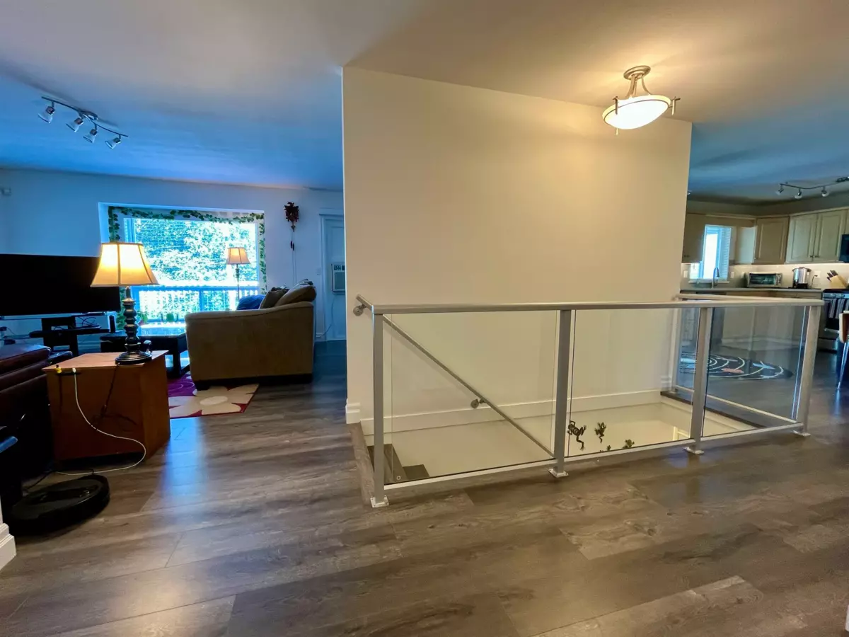 Loft / Bonus Room Photo of 5800 Jinkerson Road, Chilliwack, BC