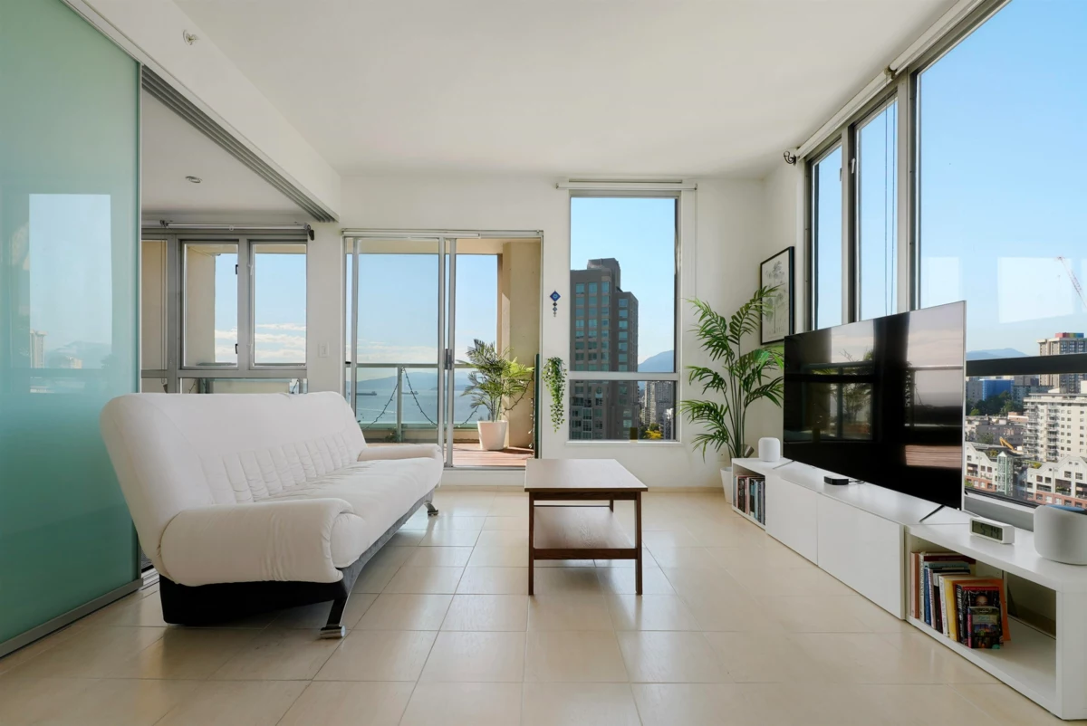 Bedroom 2 Photo of 2103 907 Beach Avenue, Vancouver, BC