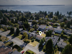 13850 Blackburn Avenue, White Rock, BC