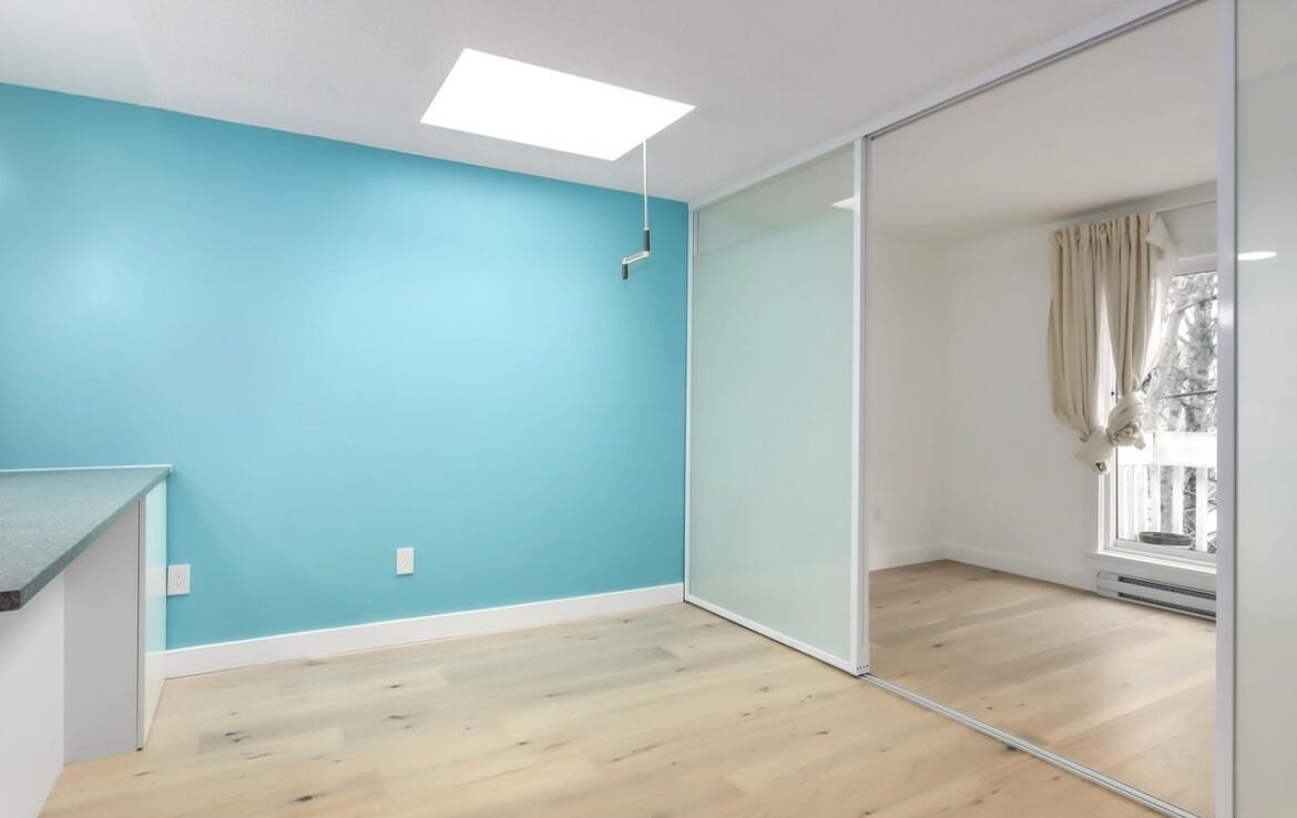 Breakfast Nook Photo of 303 1545 E 2nd Avenue, Vancouver, BC